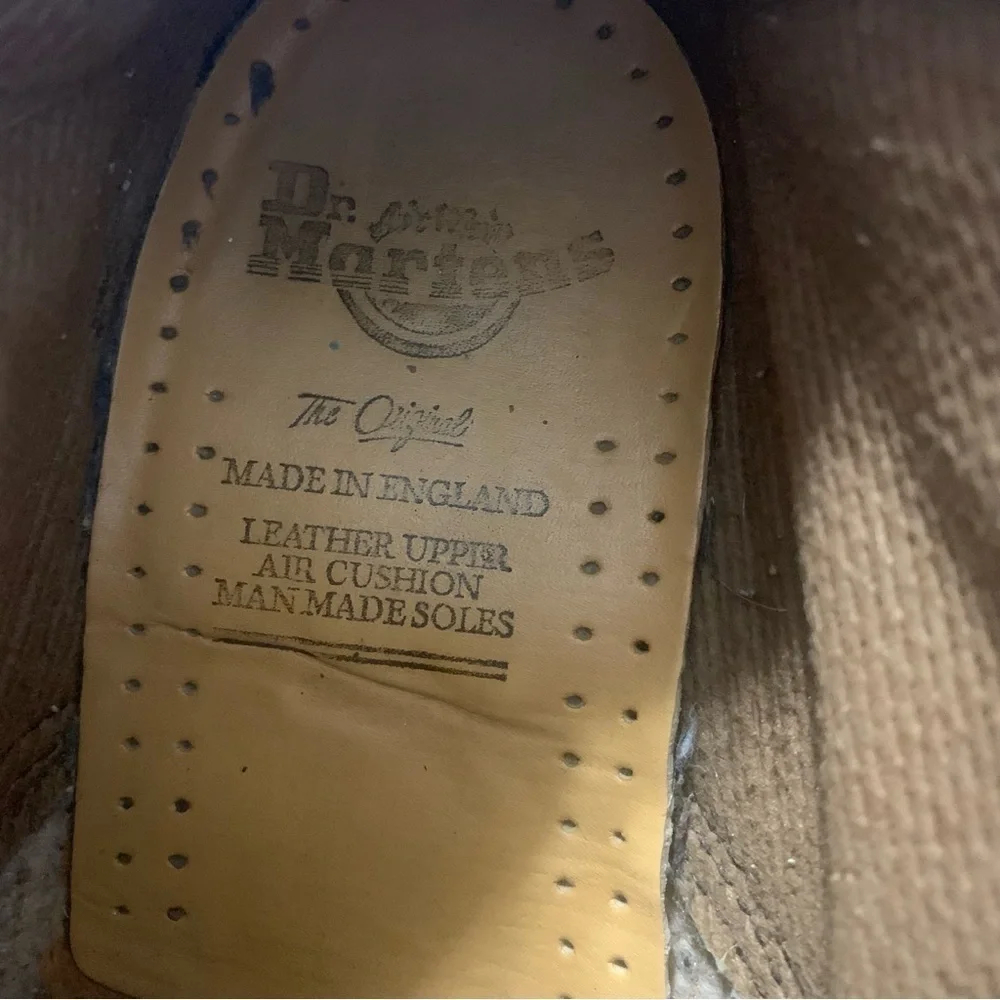 Dr. Martens Vintage 90’s Made In England Air Wair Chunky Shoes